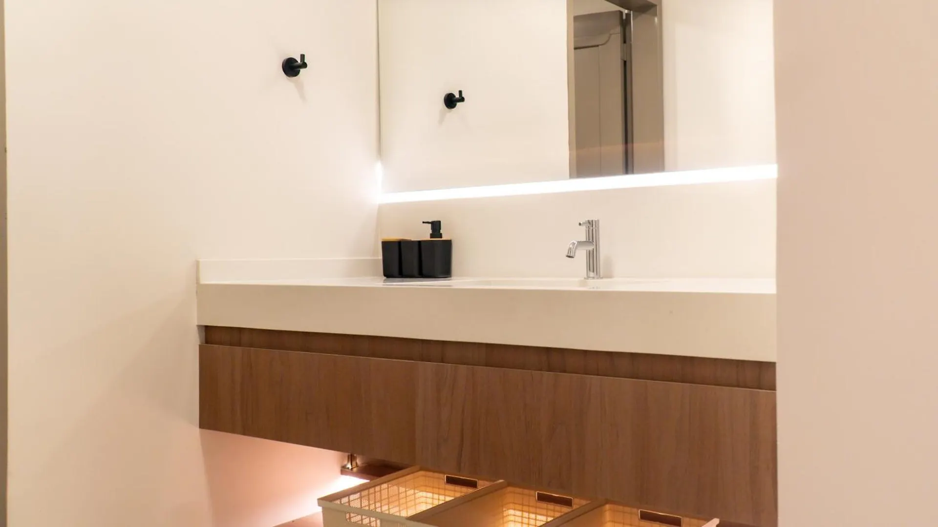 Апартаменты La Carolina Apartamento Amplio Кито