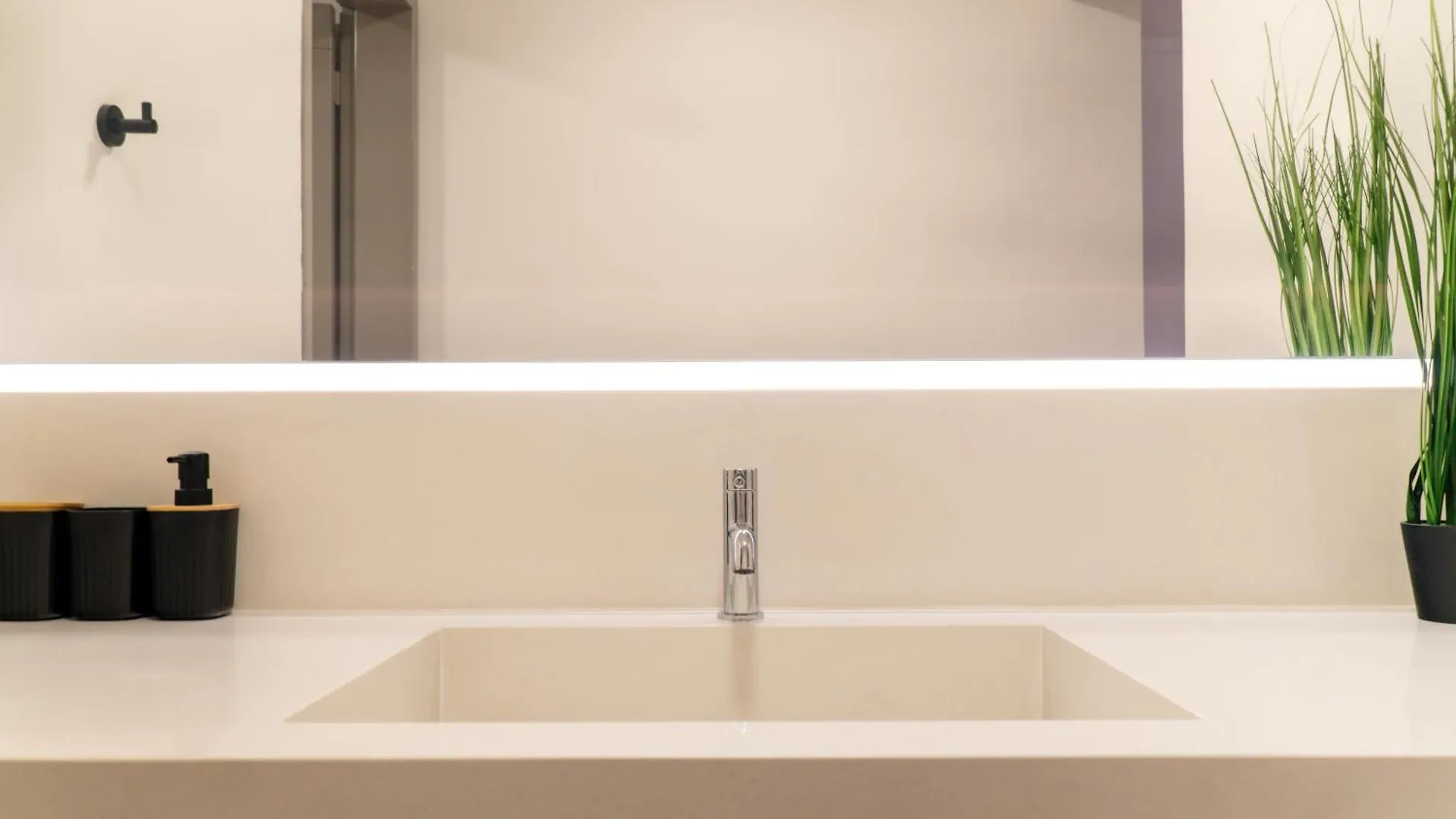 La Carolina Apartamento Amplio Кито Апартаменты