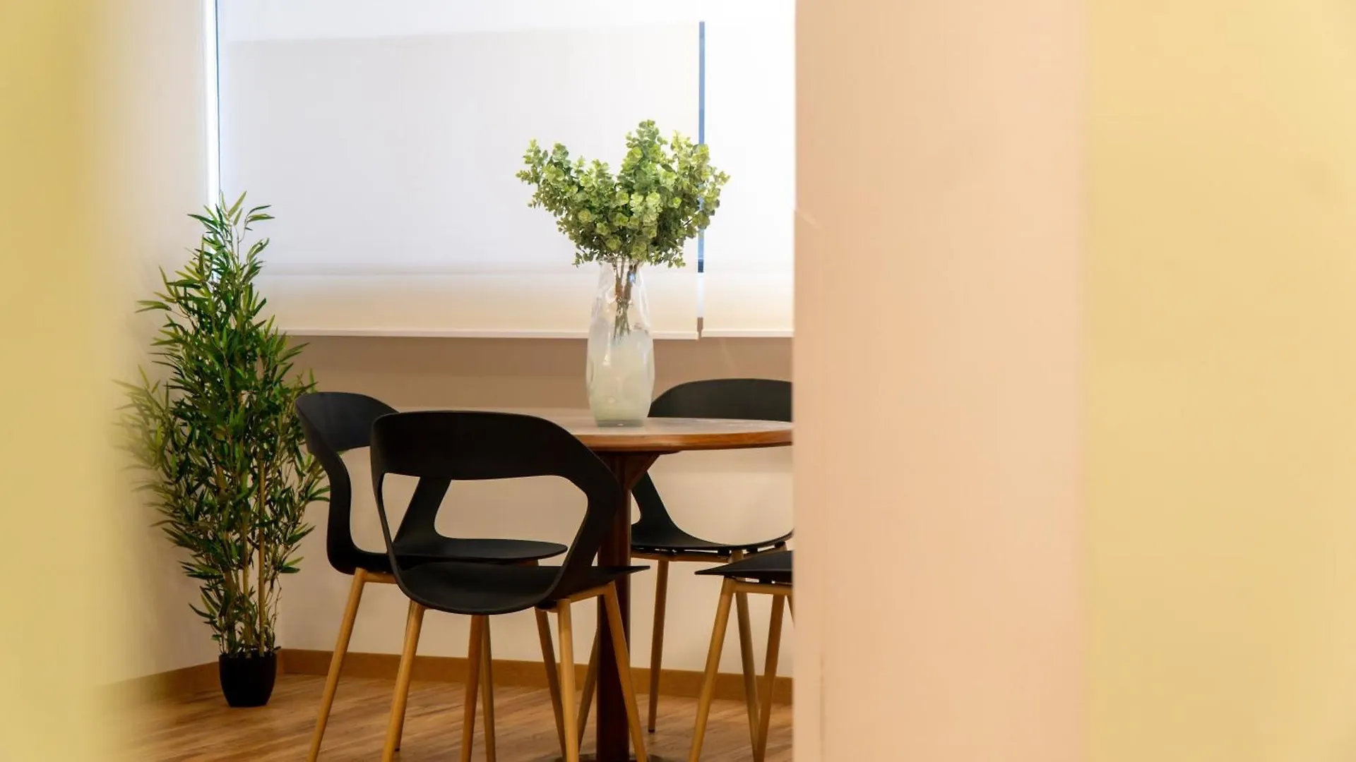 Апартаменты La Carolina Apartamento Amplio Кито