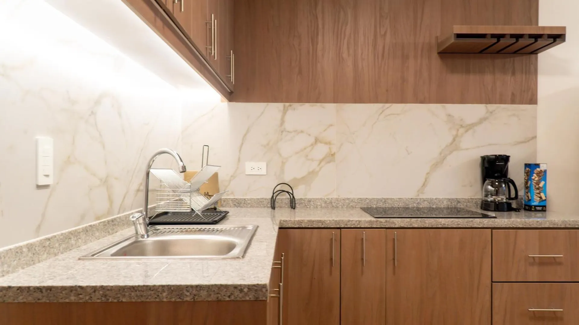 La Carolina Apartamento Amplio Кито